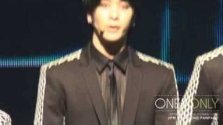 [FANCAM] 091127 - 2PM Chansung's eye contact