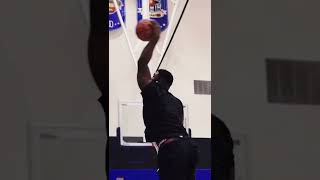 Zion is BACK putting on a DUNK CONTEST!😤 #shorts