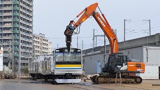 【鶴見線205系で初の解体…】205系T14編成先頭車解体作業