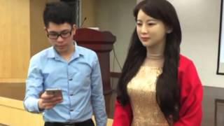 China's realistic robot Jia Jia can chat with real humans