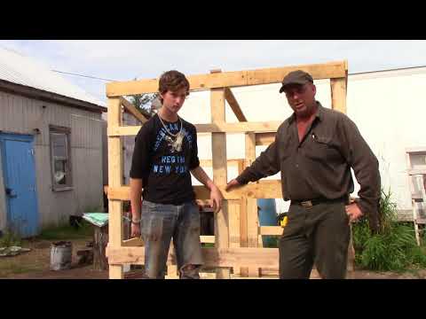 How to build a ground blind (on the cheap). How to build a ground blind (on the cheap).