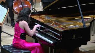 Beatrice Rana Performs Rachmaninoff’s Piano Concerto No. 2 (Excerpt)