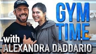 Baywatch Abs with Alexandra Daddario | Gym Time w/ Zac Efron