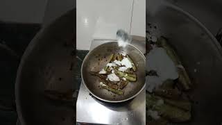 💁भाजी नाही आहे तरीसुद्धा पोटभर जेवण होईल असा आजचा पदार्थ 🤔 #youtubeshorts #food #recipe