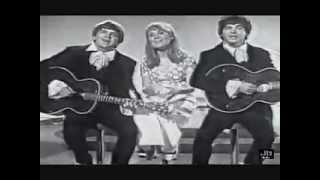 Lulu and The Everly Brothers - Walk Right Back (Lulu's Back In Town TV Special)
