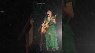 ‘I hope it works!’: Taylor Swift continues Eras Tour show in heavy rain | #yahooaustralia #shorts