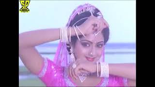 Best Bollywood dance mix "Main Tujhse Aise Milun song with Velluvachi Godaramma Video Song" - Remix