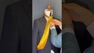 آموزش بستن کراوات،  روش پرنس آلبرت - Wearing a tie, Prince Albert method