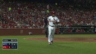 NYY@STL: Craig drives in Wong with a groundout