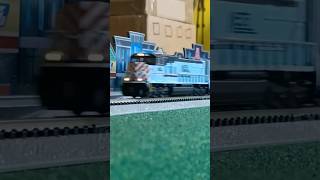 N-Scale Metra 500 with real horn!