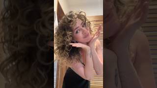 How to dry curls without a diffuser! #curlyhair #howtostylecurlyhair #hairtok #hair