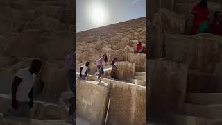 Climbing the Great Pyramid of Giza #egypt #travelvlog #ancientegypt #cairo #pyramids