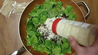 DOLE SPINACH CHERRY ALMOND BLEU SALAD KIT + SUN DRIED TOMATO PUMPKIN SEED POWDER GRATED CHEESE