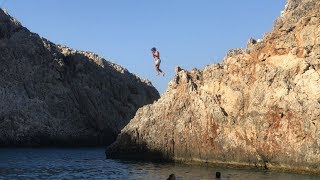 Cliff Jumping @ Seitan Limania Beach in Crete