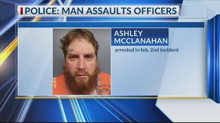 Texarkana man arrested after allegedly assaulting officers, ripping convenience store toilet out of