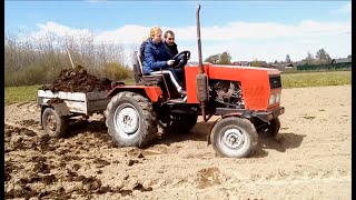 Самодельный трактор из Москвича с прицепом homemade tractor