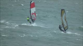 kamakura Windsurfing(鎌倉材木座海岸ウインドサーフィン)（2021年5月5日午後1時）ー連休最後のこどもの日材木座、由比ヶ浜海岸には絶好の風力コンディションにサーファーがいっぱい①