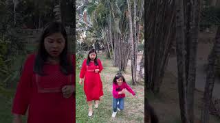 Mummy Peeche Bhoot Aaya ￼￼ #shortvideo #shorts #bhoot #momandreedishna