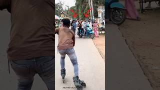 Skating masti 😆🤣 #skater #brotherskating #skater #girlreaction #funnyvideo #publicreaction #india