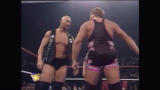 Stone Cold Steve Austin All Over Bret Hart With A Chair Sneak Attack WWE Raw 11-25-1996