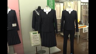 女子もスラックス　選べる制服スタイル