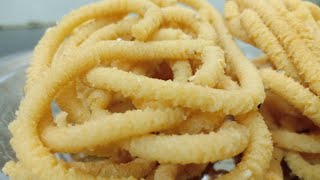 தேங்காய்ப்பால் முறுக்கு | தேங்காய்ப்பால் தேன்குழல் | Coconut Milk Murukku in tamil | Lucky kitchen .