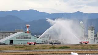 オーストラリア空軍　F35A初飛来 歓迎放水アーチ　Australian Air Force F35A first flight welcome water arch