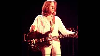 On January 3, 1946, John Paul Jones, bassist for Led Zeppelin, was born in Sidcup, Kent, England.