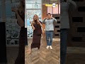 💃🏾Танець від наших ведучих що заряджає на позитив. раноквдома dance trend shorts