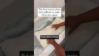 The best way to clean dirty pillows to make them new again #cleaningtips #laundryhacks #cleanhome