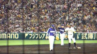 2011.7.28　岩崎達郎　途中から守備につく　ｖｓ虎