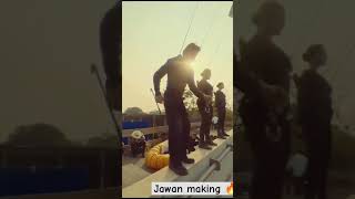 Checkout the making of #jawan #srk doing his own stunt 🔥 #shorts