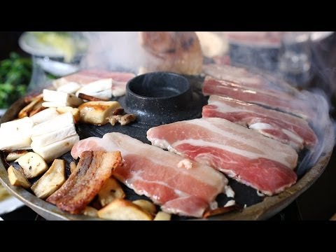 Grilled Pork Belly (Samgyeopsal-gui: 삼겹살구이) Grilled Pork Belly (Samgyeopsal-gui: 삼겹살구이)