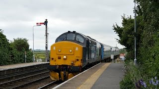 DRS 37405 \u0026 37425 rev up past Somerleyton - 2J80