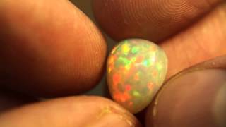 4.20ct Brilliant 5/5 honeycomb/mix patterns Welo Ethiopia opal cab