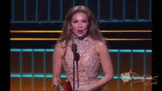 Thalia gana el Premio Lo Nuestro a mejor artista femenina Pop 2017