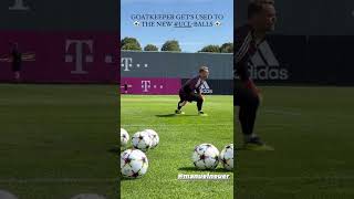 FC Bayern goalie Manuel Neuer trains with new UCL ball
