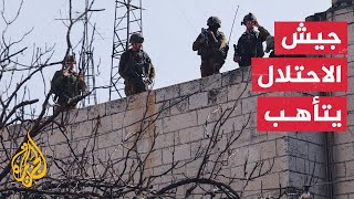 نشرة إيجاز - جيش الاحتلال يواجه انتفاضة غضب في القدس ويتأهب لغزة