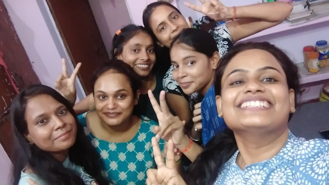 B'day Celebration 🎉🎂🎊 Part 1 #pg Life ️!! How We Celebrate B'day In ...