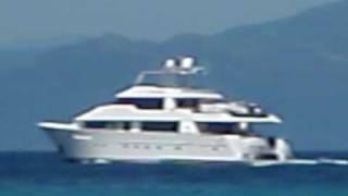 Yacht charters in Greece, luxury motor yachts