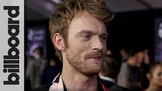 Finneas O'Connell on New Music With Billie Eilish, Grammy Nomination \u0026 More! | AMAs