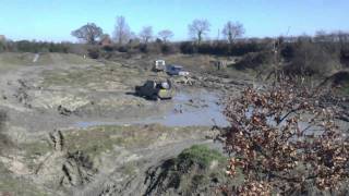 sj rhino off road 4x4 mud pit