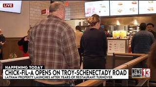 Chick -Fil-A opens Latham Farms location