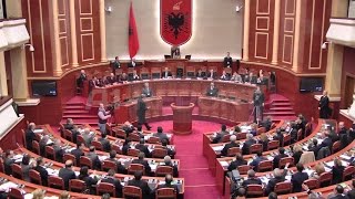 Partia Socialiste dhe reforma parlamentare