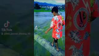 #hetauda 19 bastipur #Rapti ko Pani tholo bhaheko abasth ma khola pari jane belako video