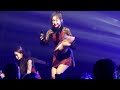 4k clip oh my girl in indio ca 20190126 taking selfies