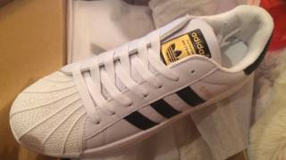 HOW TO SPOT FAKE ADIDAS SUPERSTAR ORIGINALS SHOES