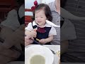 看一岁人类幼崽第一次喝老北京豆汁儿 来北京不就为吃这一口吗 北京豆汁儿 北京美食 骗你生女儿 创作灵感