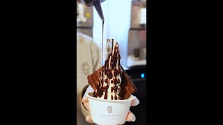 Soft serve🍦 + Chocolate Sauce 🍫 + Brownie🤎 = Ultimate Combo for you!