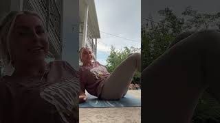 madisonskyyx07 does yoga in the garden